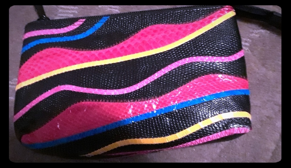 Makeup bag